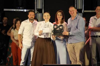 Segunda noite da grande final do IV Canta Cantu encerra o festival com emoção, solidariedade e olhar para o futuro em Laranjeiras do Sul